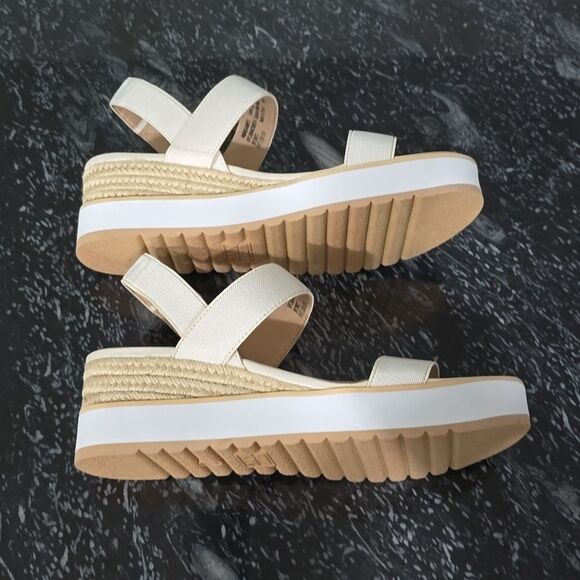 BRAND NEW MADDEN NYC WOMEN’S TALLA WEDGE STRAPPY SANDALS - Picture 10 of 16